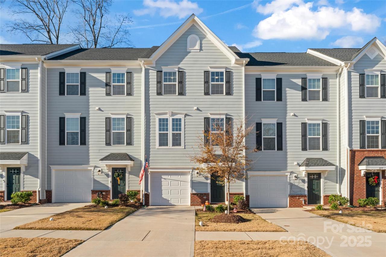 3209 Beeler Ln., Charlotte, NC 28208