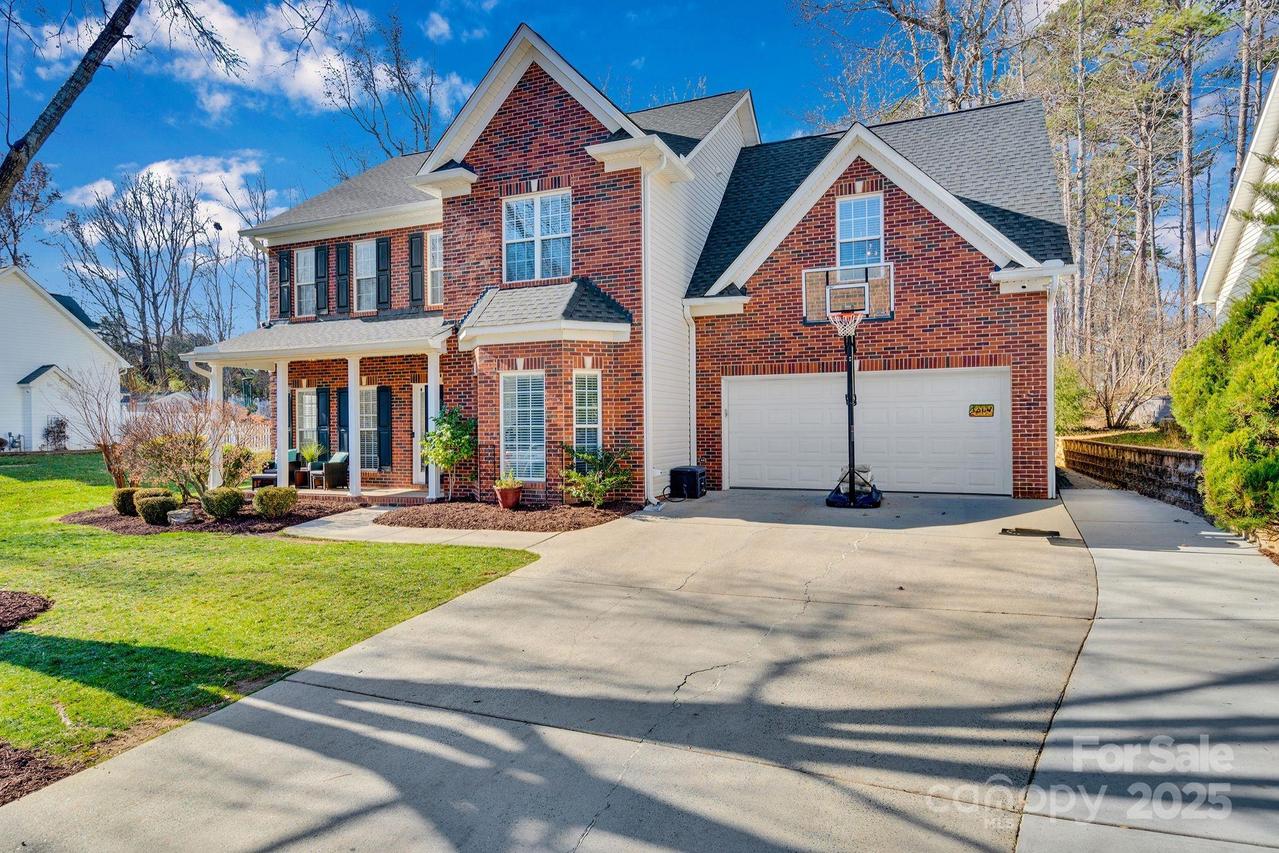 1018 Sentinel Dr., Indian Trail, NC 28079