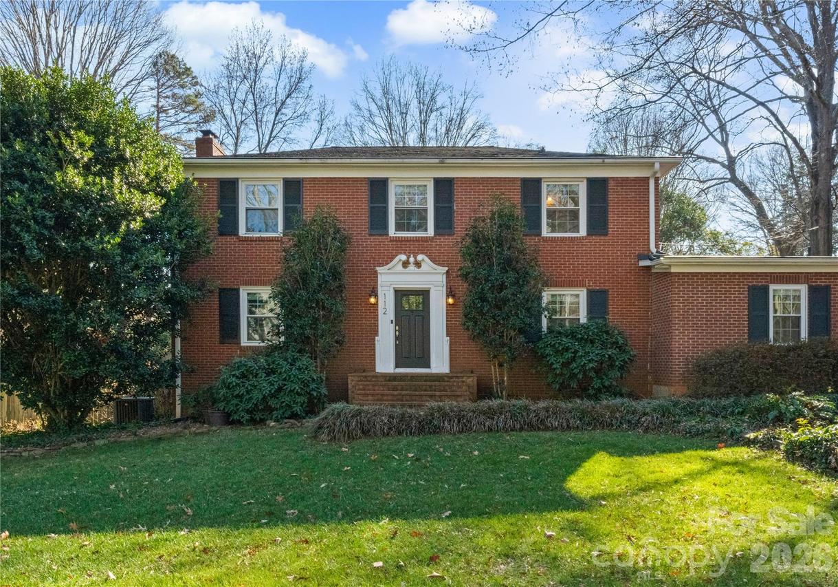 112 Sardis View Rd., Charlotte, NC 28211