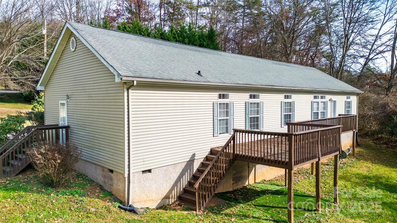 407 Monteith Gap Rd., Cullowhee, NC 28723