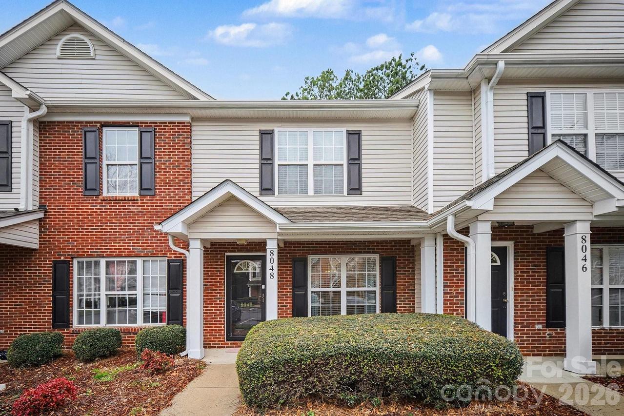 8048 Stoneham Ct., Matthews, NC 28105
