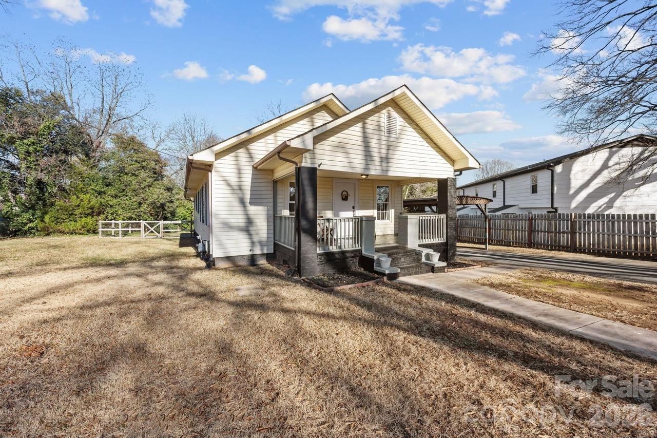 145 Saint Charles Ave., Concord, NC 28025