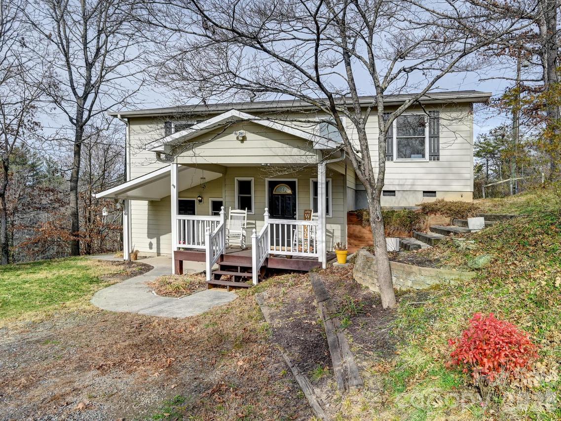 993 Old Marshall Hwy., Asheville, NC 28804