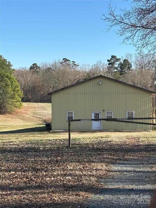 1124 Mcintyre Rd., Wingate, NC 28174