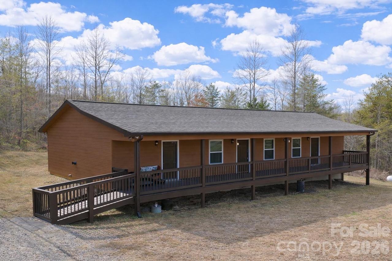 162 Sandstone Dr., Union Mills, NC 28167