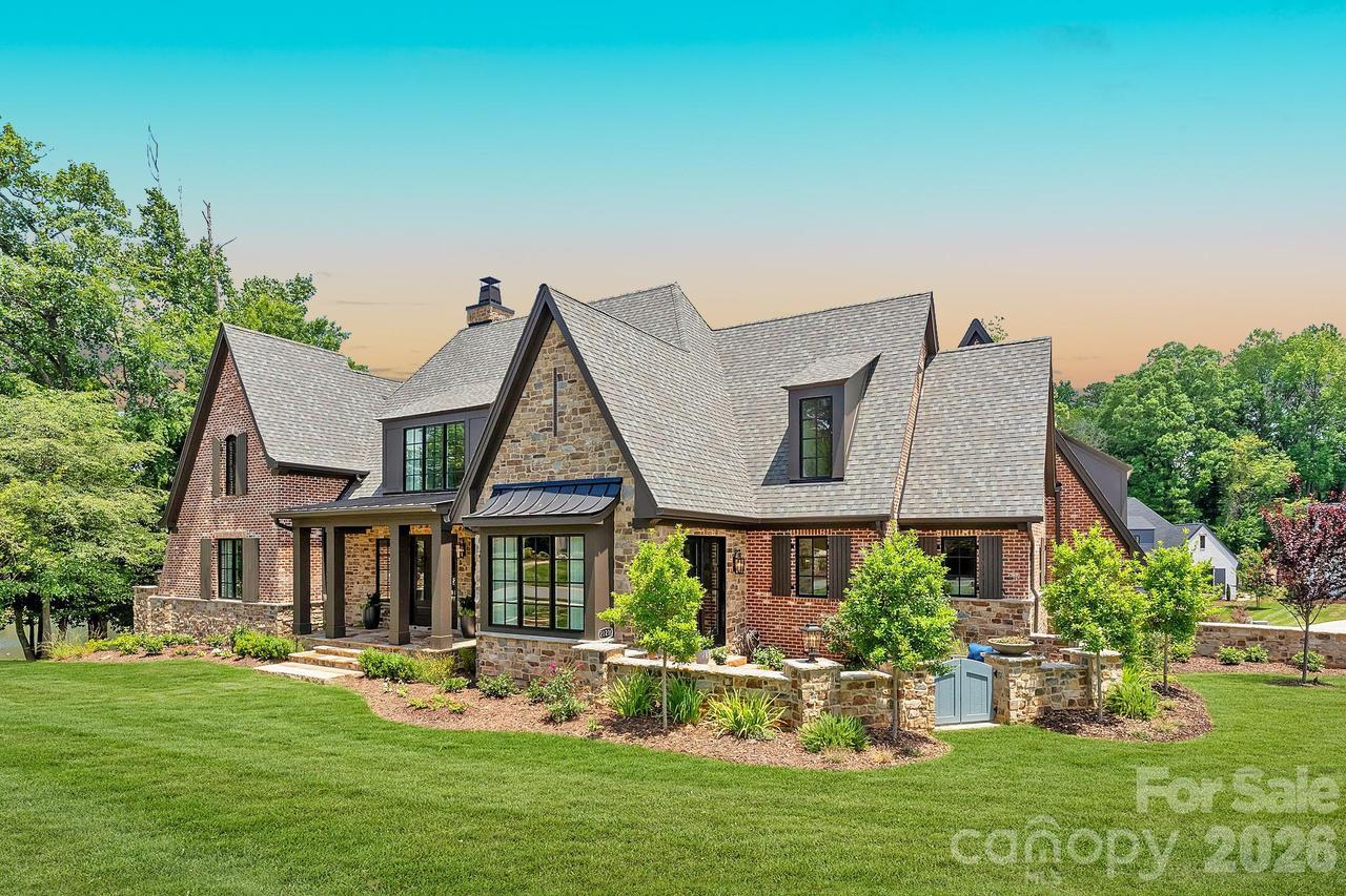 21216 Olde Quarry Ln., Cornelius, NC 28031