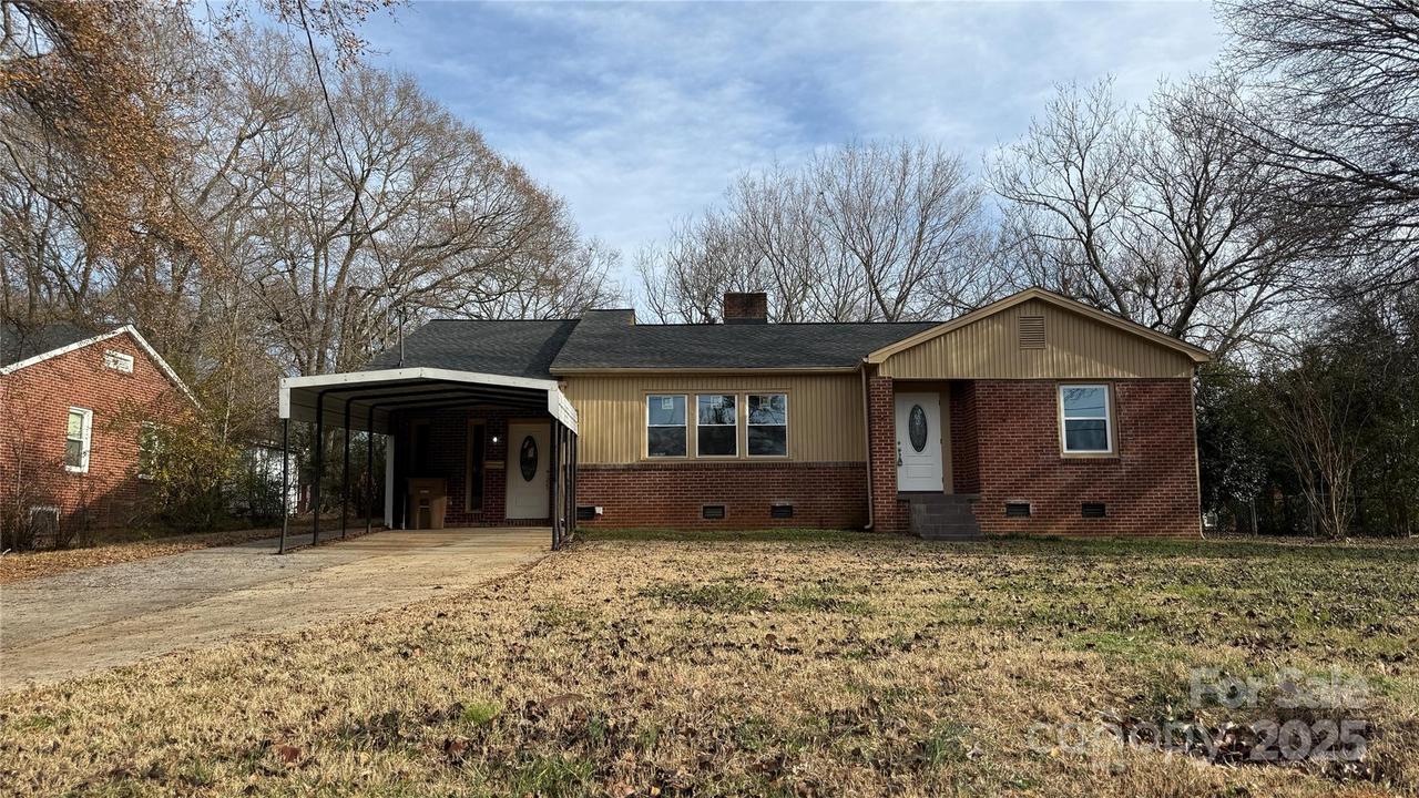 809 Howard St., Shelby, NC 28152