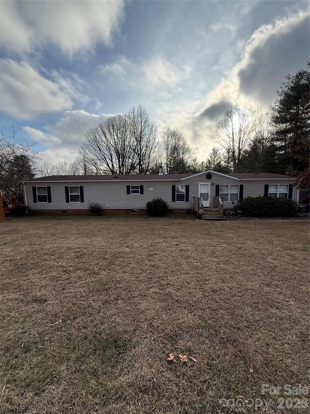 2423 Stones Throw Ct., Lenoir, NC 28645