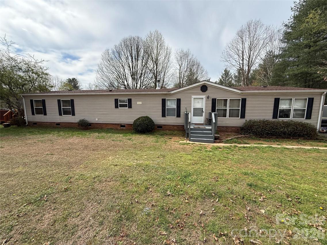 2423 Stones Throw Ct., Lenoir, NC 28645