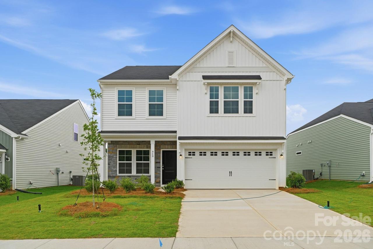 940 Leyna Ct. #17, Newton, NC 28658