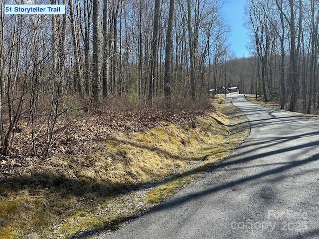 51 Storyteller Tr., Glenville, NC 28736