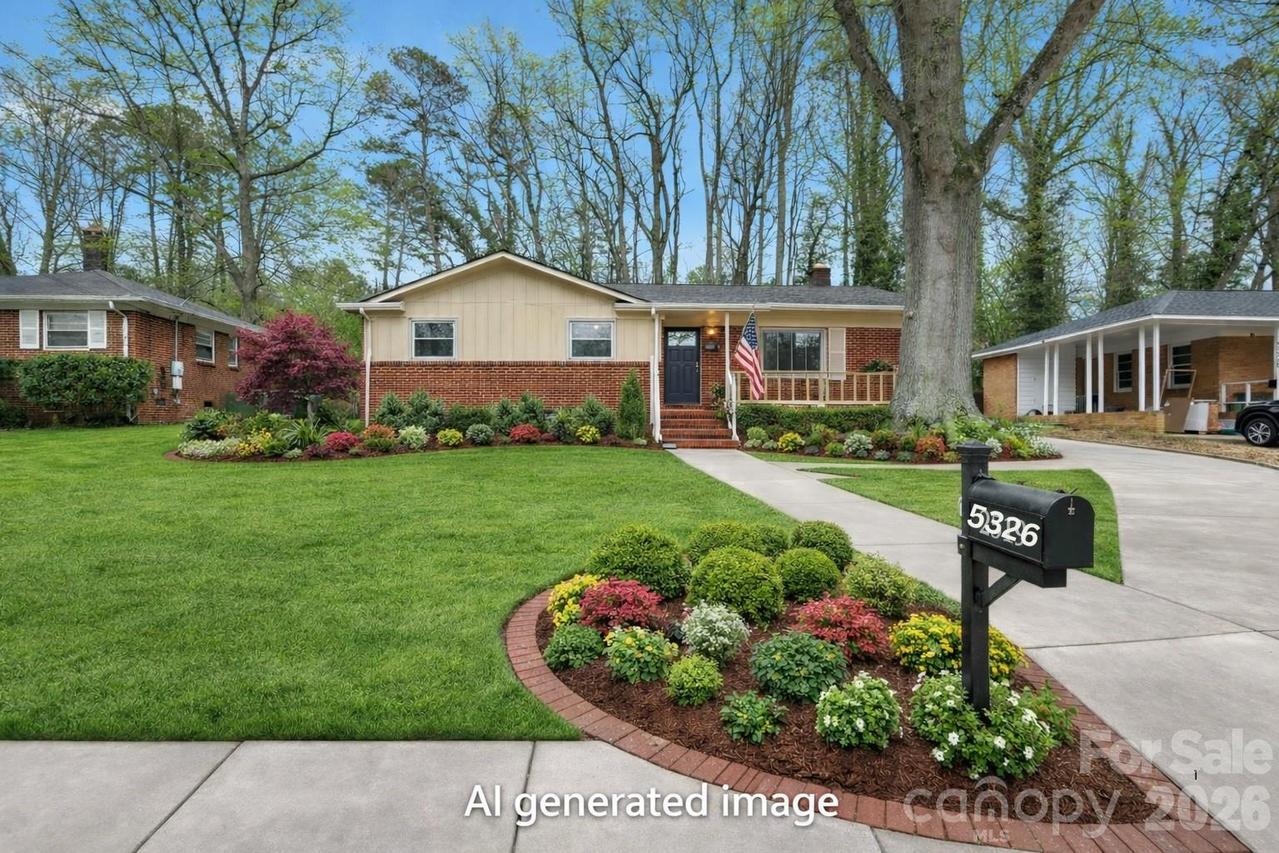 5326 Dolphin Ln., Charlotte, NC 28215