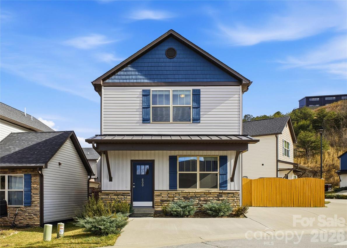 600 Cardwell Ln. #140, Fletcher, NC 28732