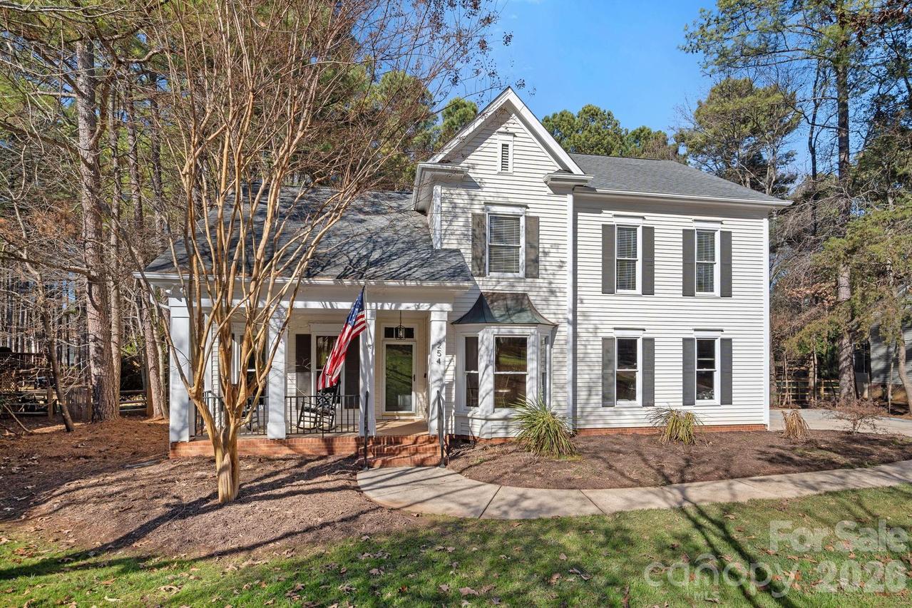254 Bay Harbour Rd., Mooresville, NC 28117