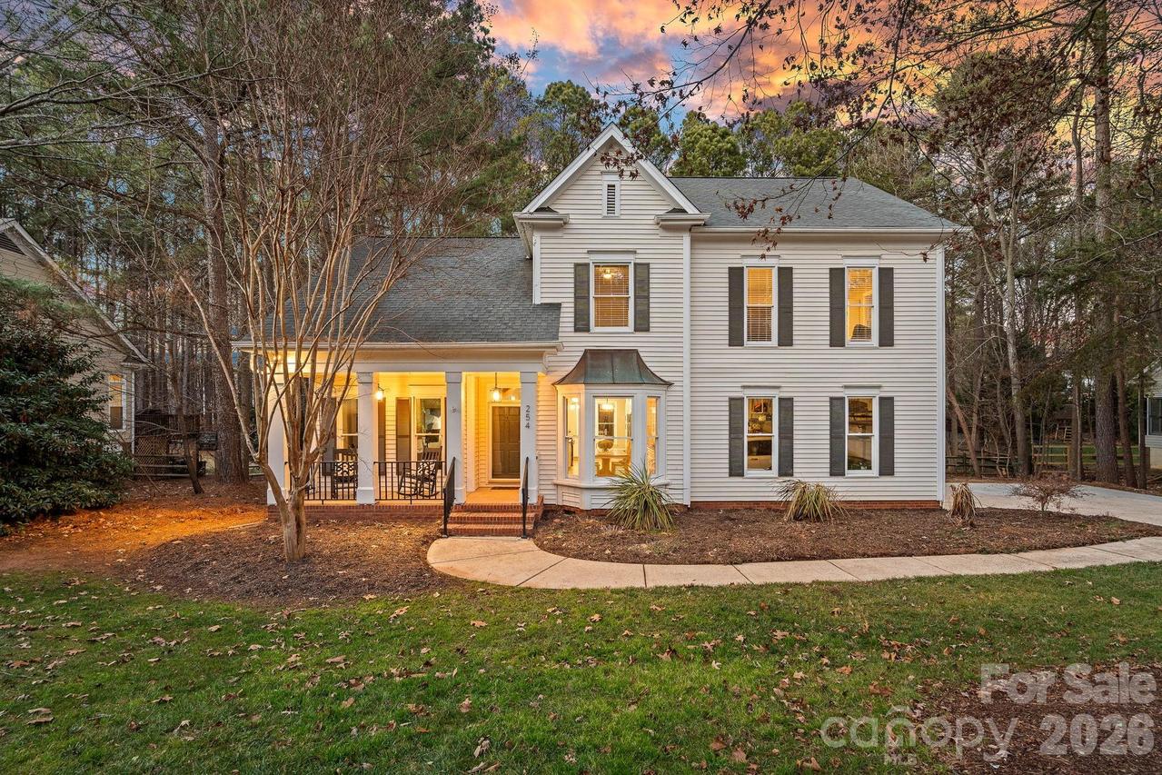254 Bay Harbour Rd., Mooresville, NC 28117