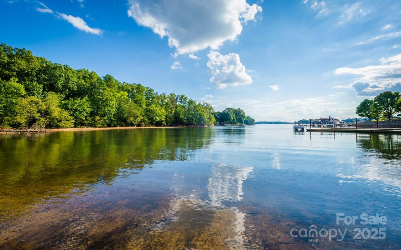 42 Peaceful Cove Ct., Granite Falls, NC 28630