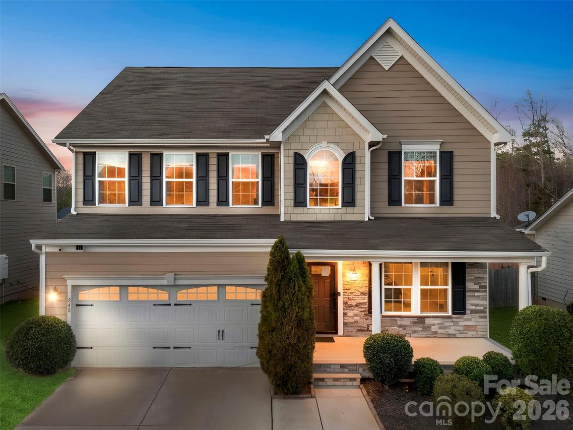 848 Wingthorn Rose Dr., Gastonia, NC 28056