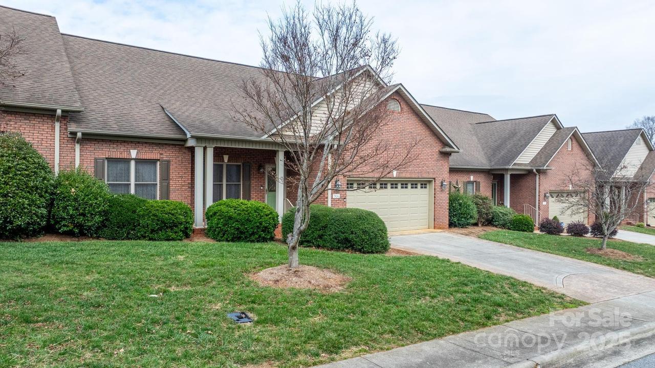 906 3rd Street Dr., Conover, NC 28613