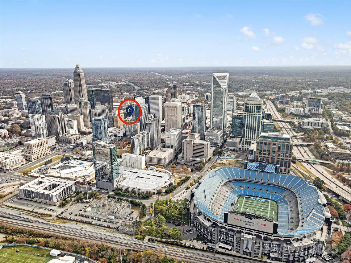 230 S Tryon St., Charlotte, NC 28202