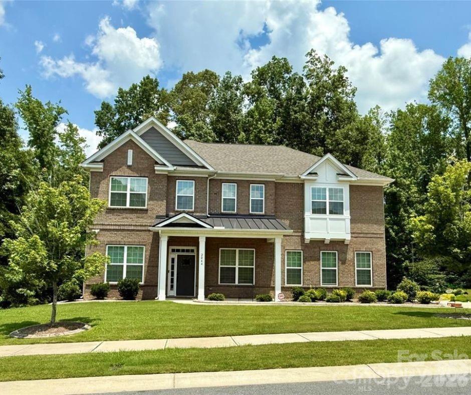 2044 Sweet William Dr., Harrisburg, NC 28075