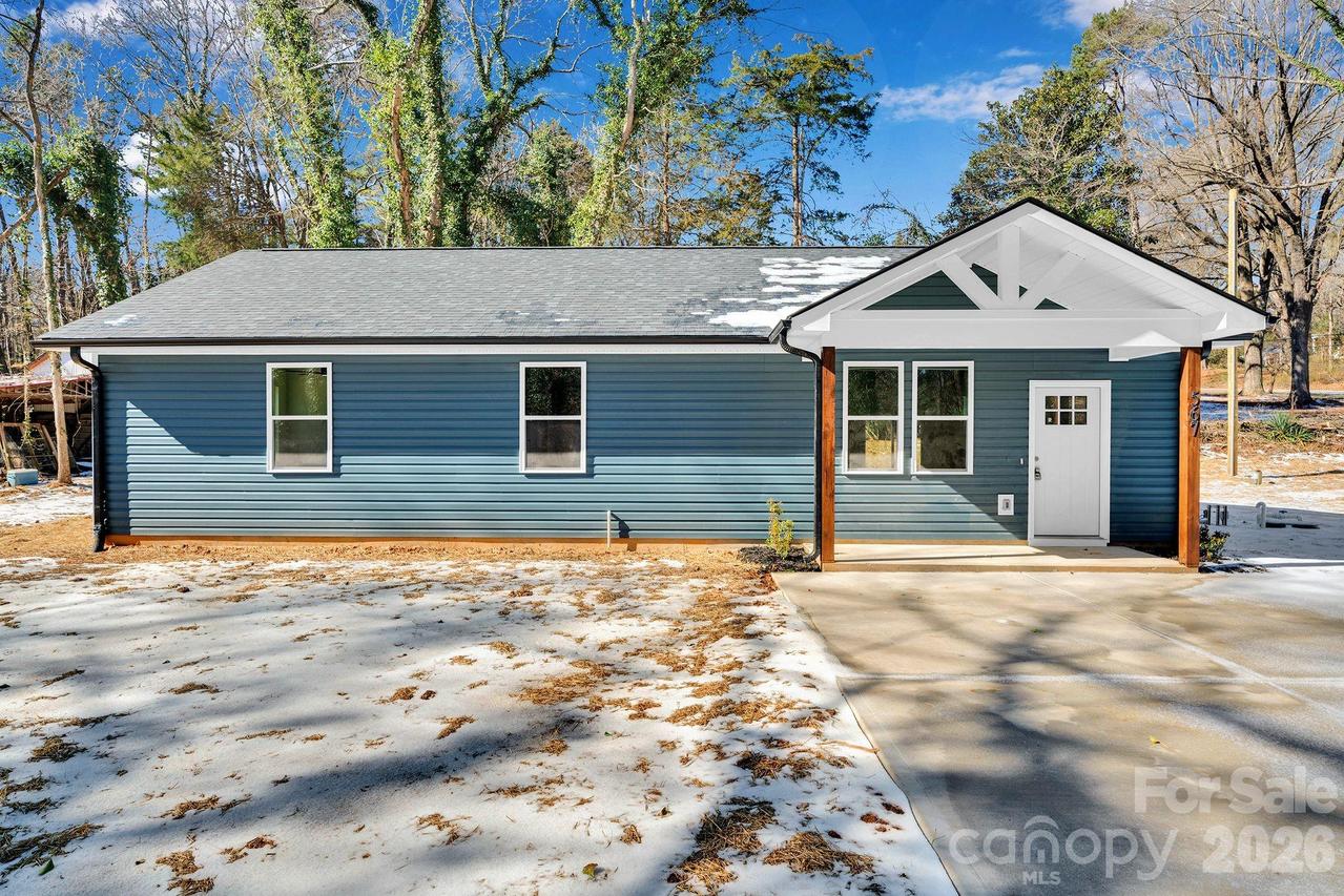 567 W 22nd St., Kannapolis, NC 28081