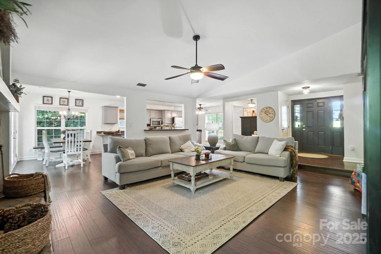 11419 Vista Haven Dr., Charlotte, NC 28226