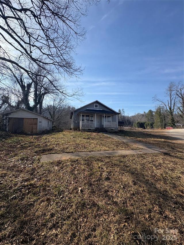 43 Lester Hollifield Rd., Marion, NC 28752