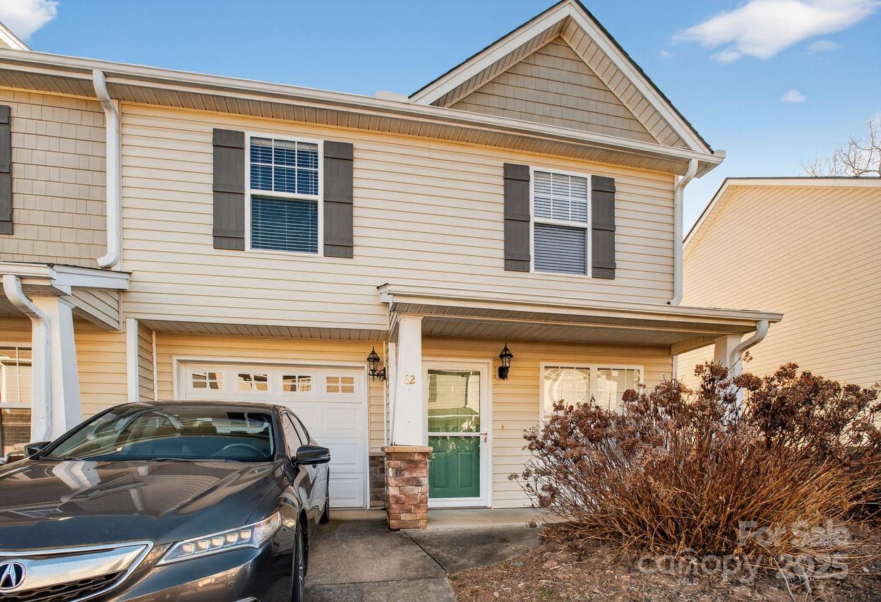 82 Old Salem Ct., Fletcher, NC 28732