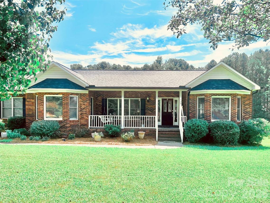 135 Jefferson St., Kannapolis, NC 28081