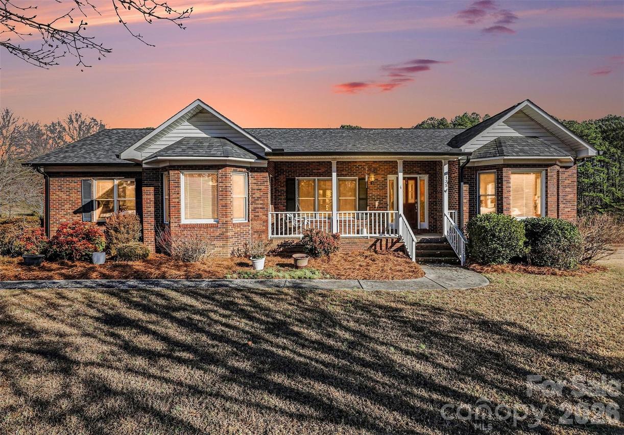 135 Jefferson Ave., Kannapolis, NC 28081