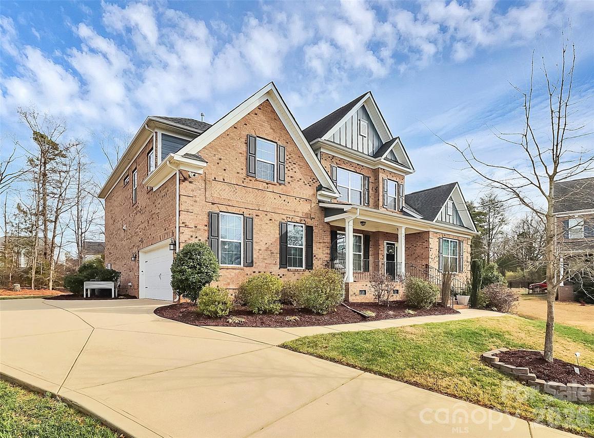 4133 Green Park Ct., Harrisburg, NC 28075