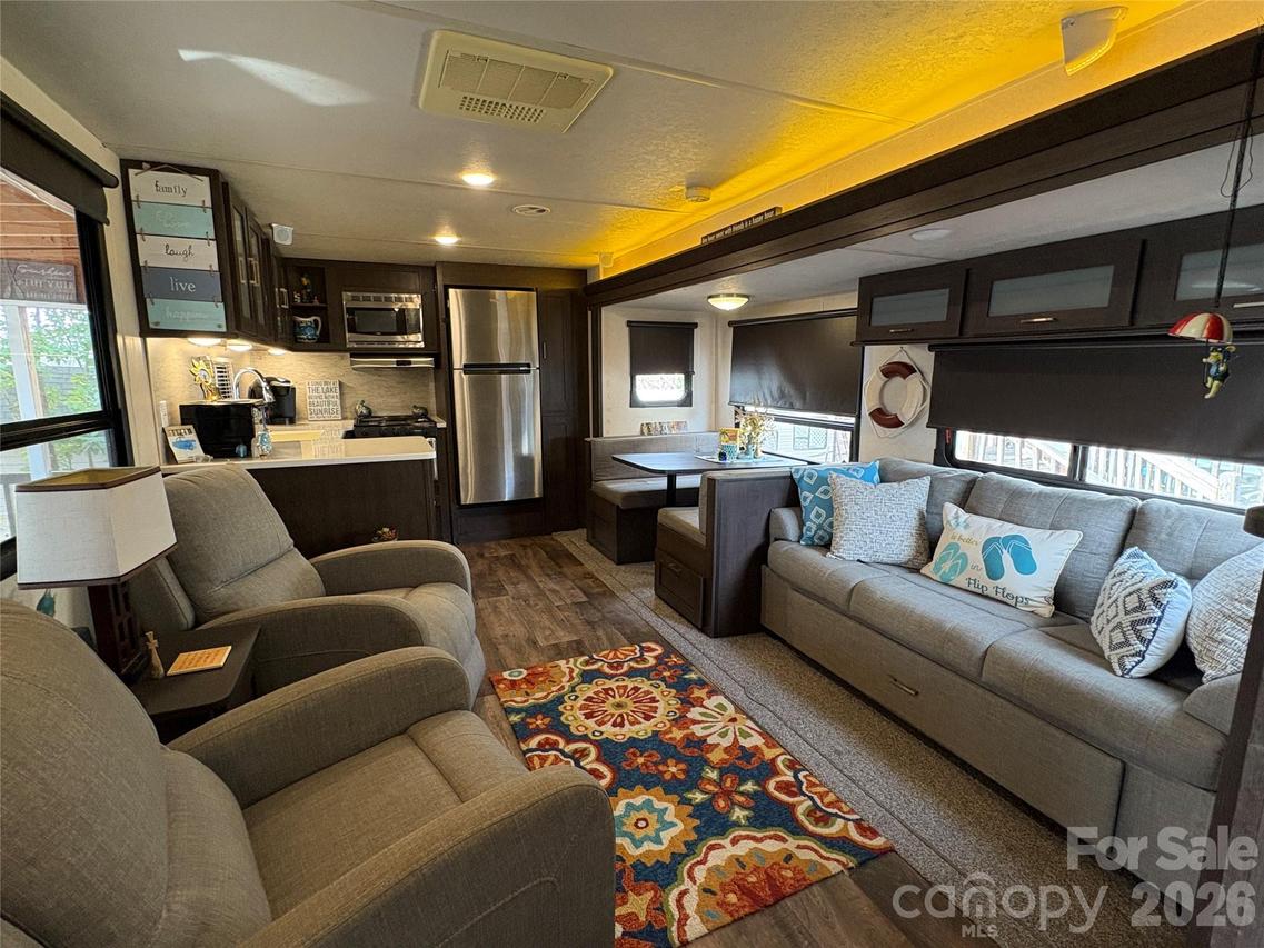 110 Sycamore St., New London, NC 28127