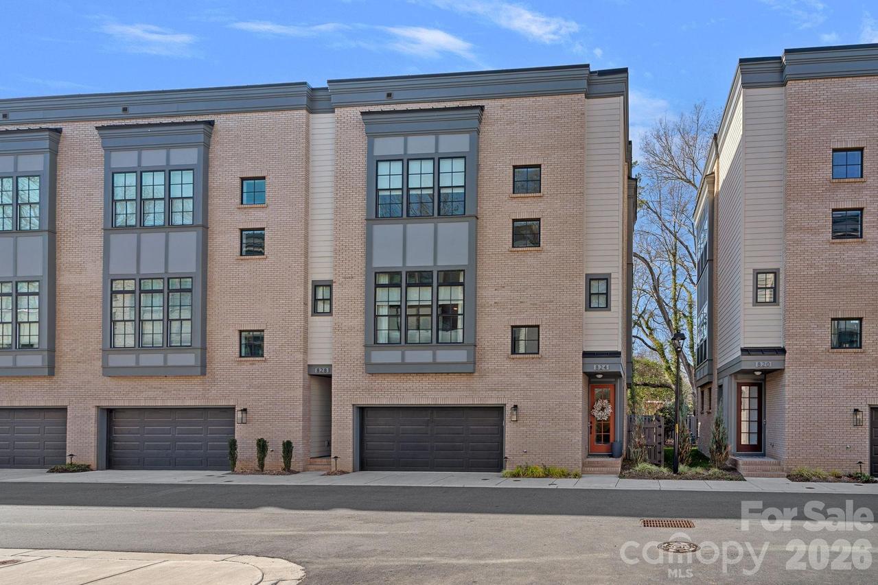 824 Madison Glen Ln., Charlotte, NC 28209