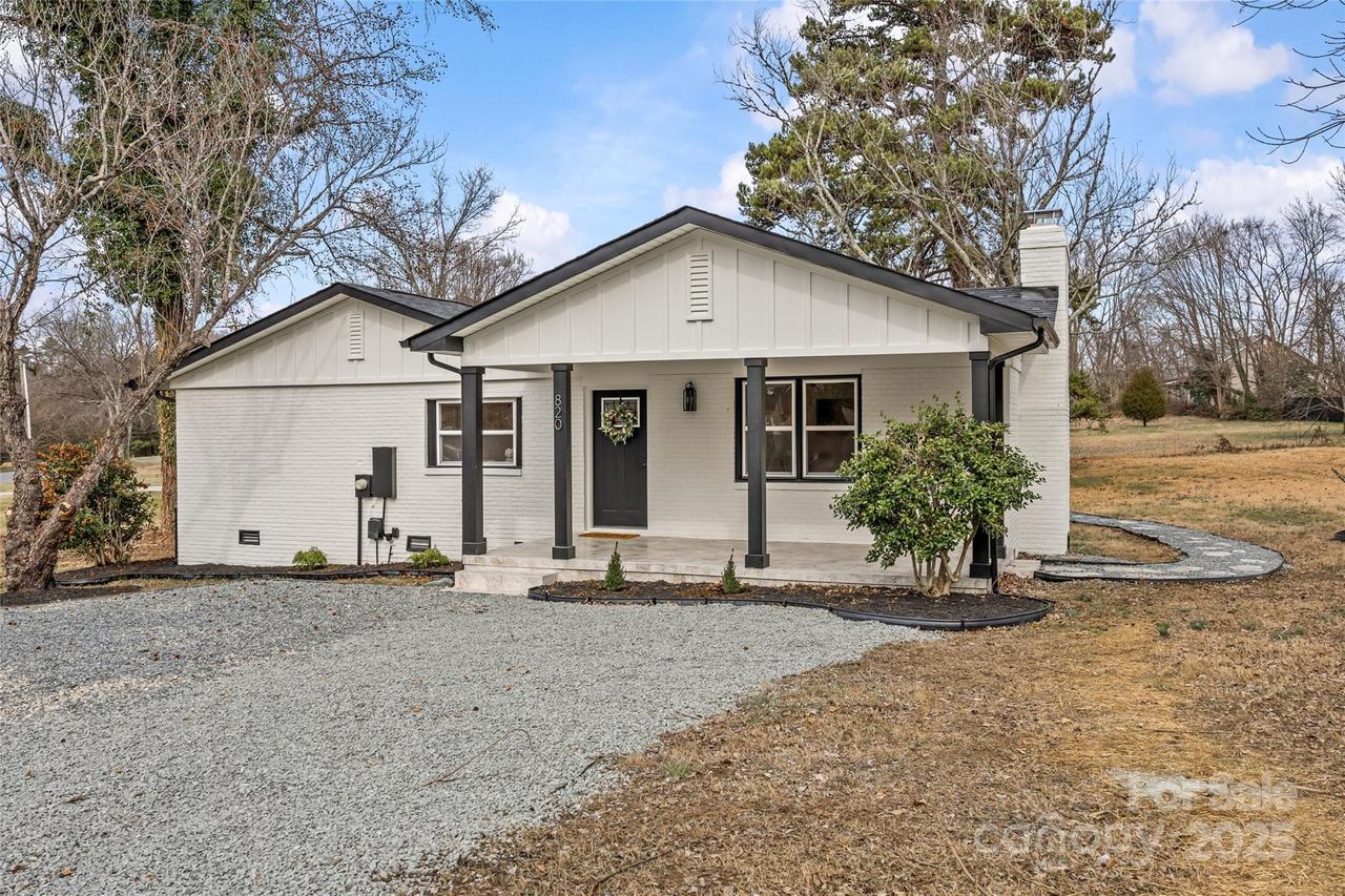 820 Dale Ave., Charlotte, NC 28216