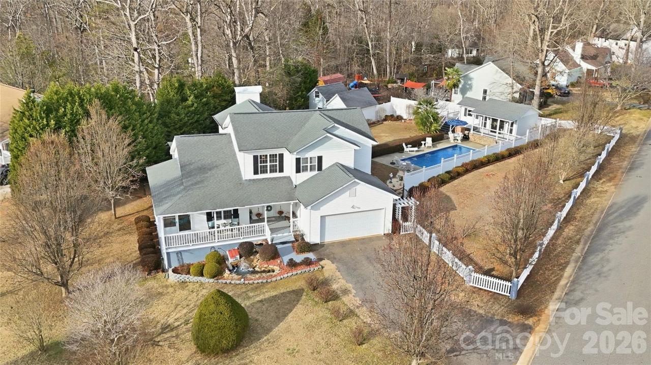 130 Greenwich Dr., Statesville, NC 28677