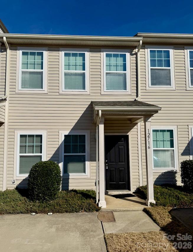 12716 Persimmon Tree Dr., Charlotte, NC 28273