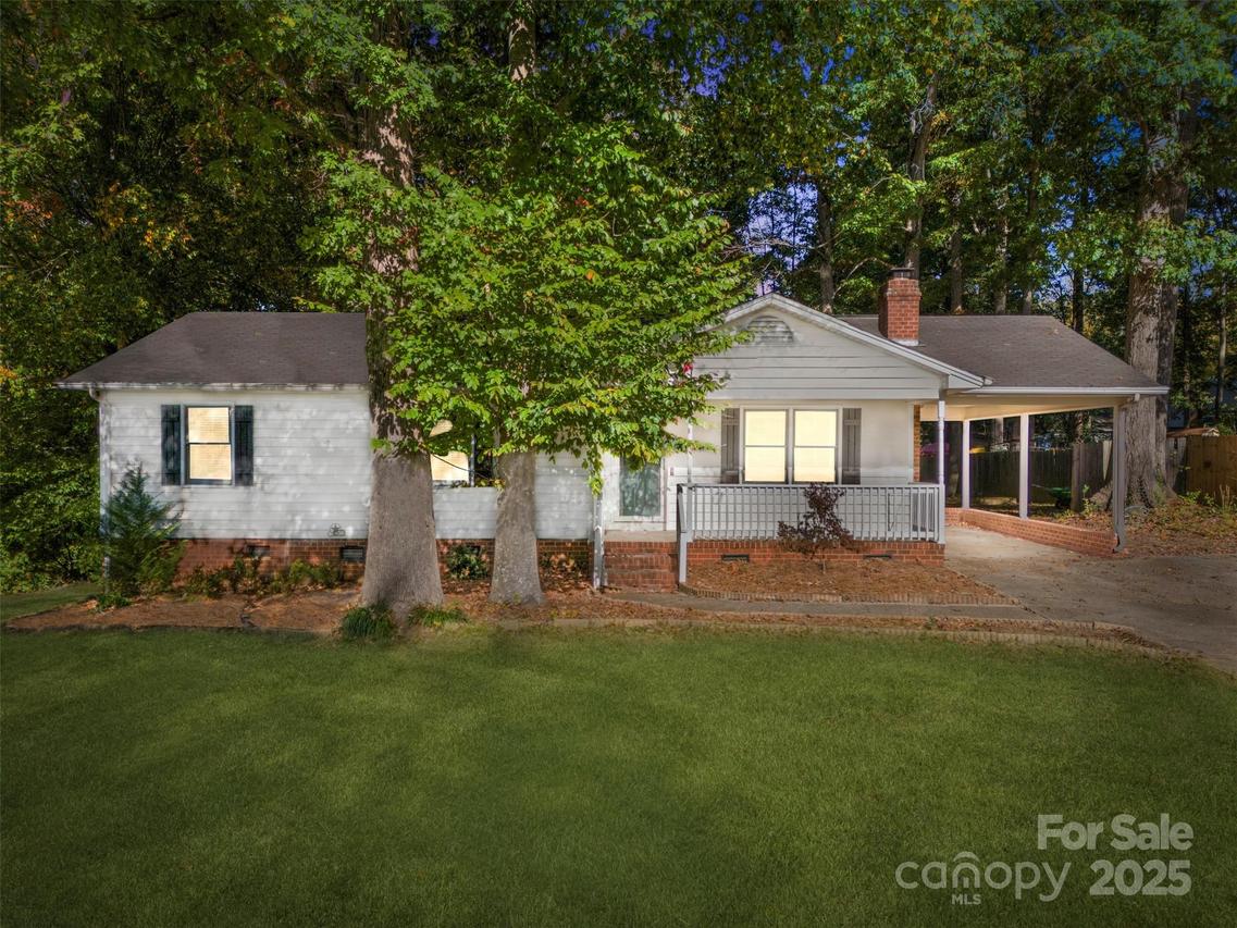 240 Vermont Dr., Stanley, NC 28164