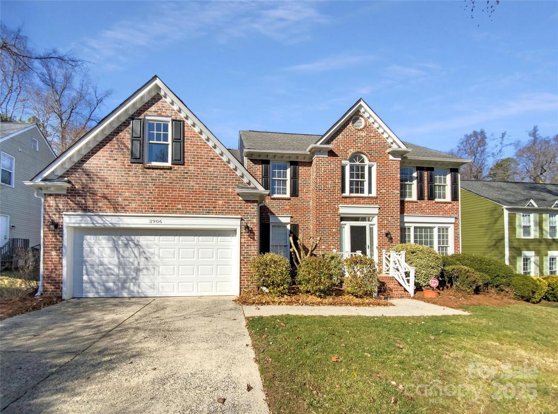 3906 Melshire Ln., Charlotte, NC 28269