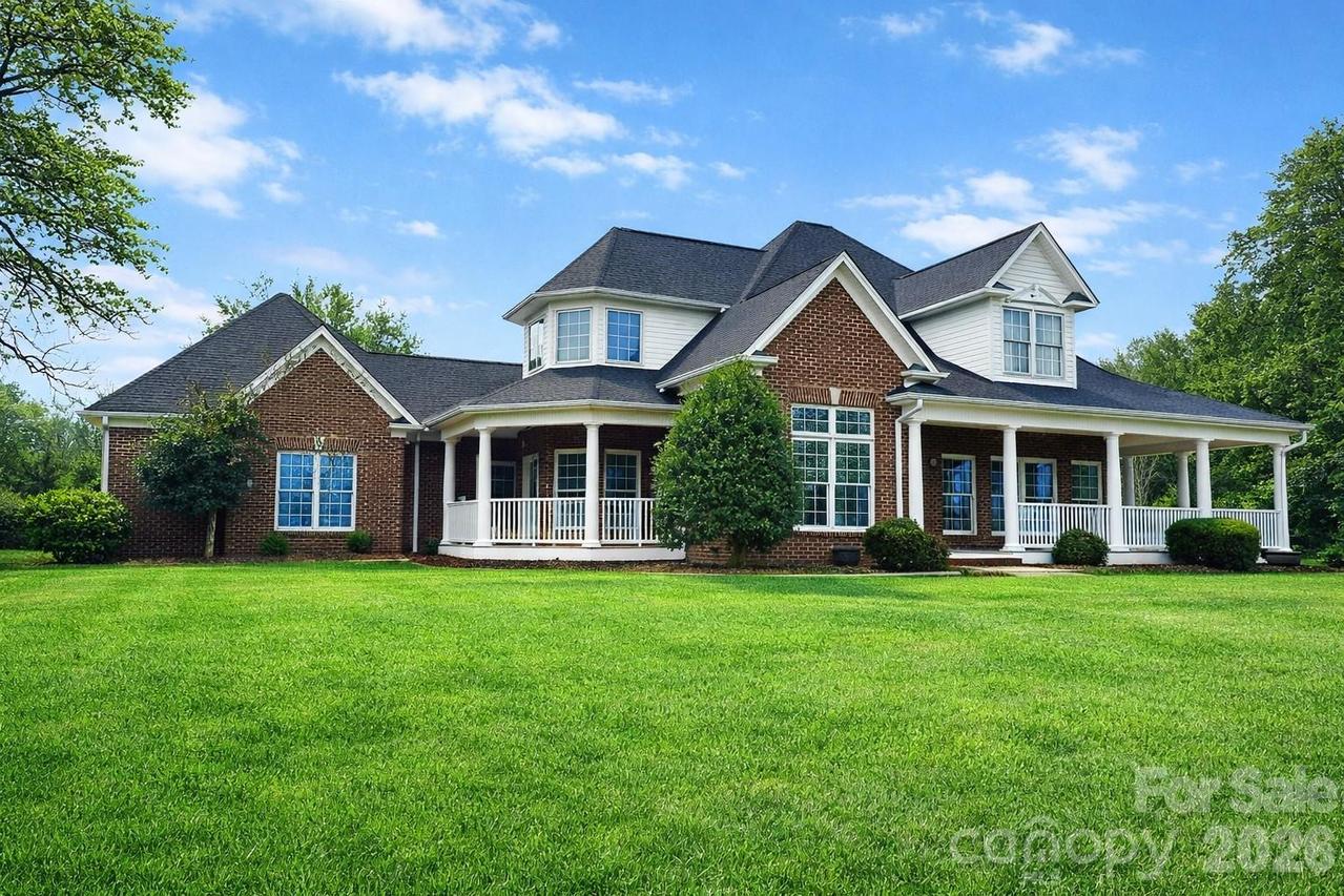 1148 Town N Country Dr., Wilkesboro, NC 28697