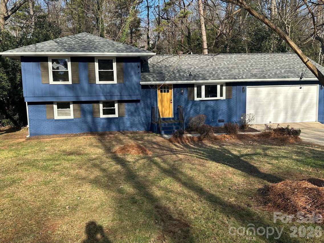 8928 Singingpine Rd., Charlotte, NC 28214