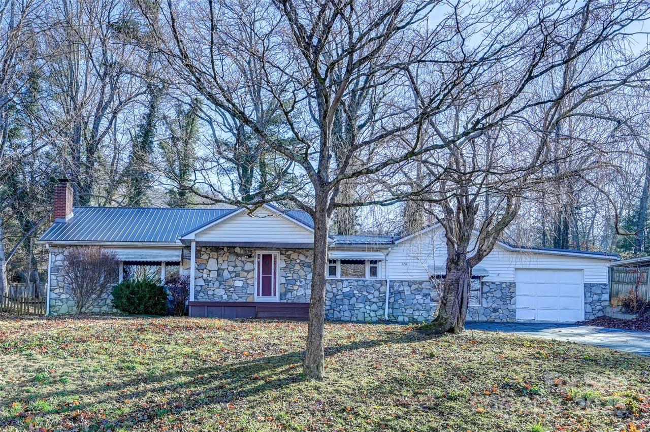 170 Birch Ln., Arden, NC 28704