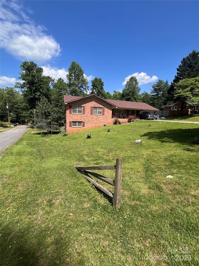 345 Elizabeth Ave., Forest City, NC 28043