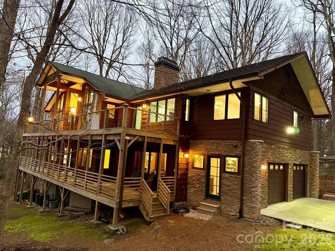 17928 Pages Pond Ct., Davidson, NC 28036