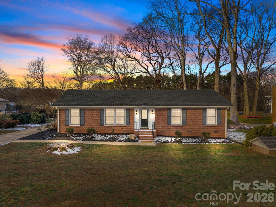 2431 Fox Hollow Rd., Mint Hill, NC 28227