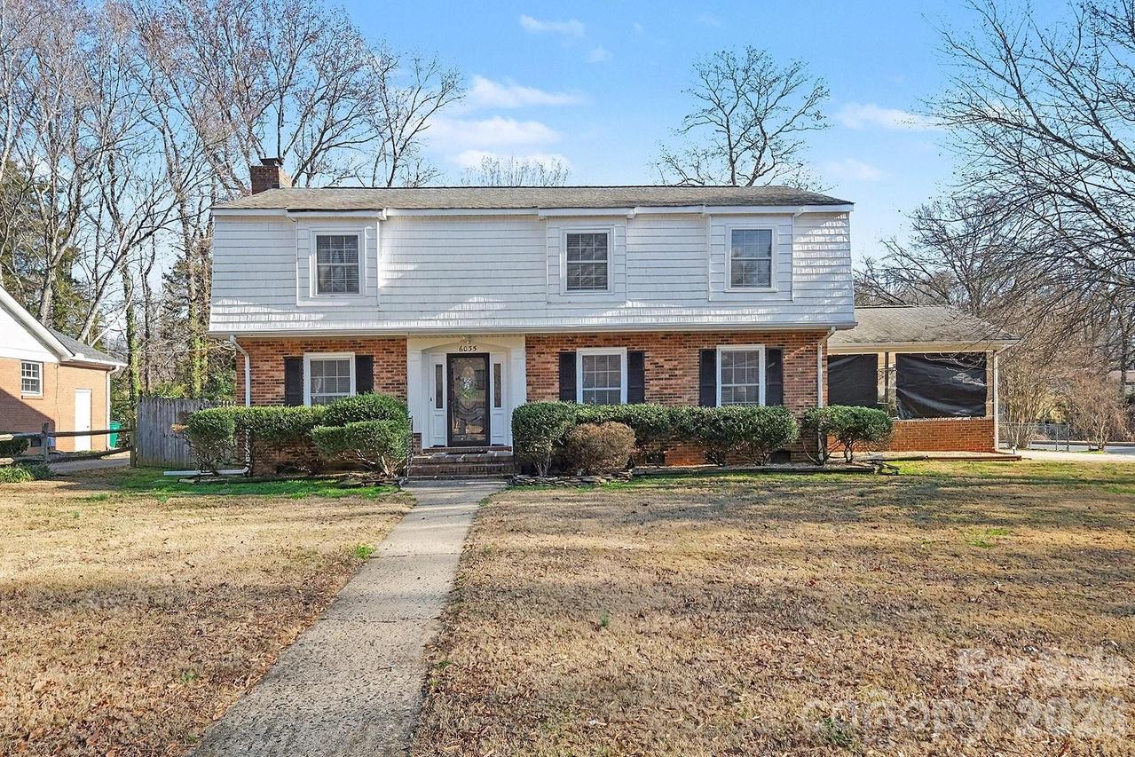 6035 Idlebrook Dr., Charlotte, NC 28212