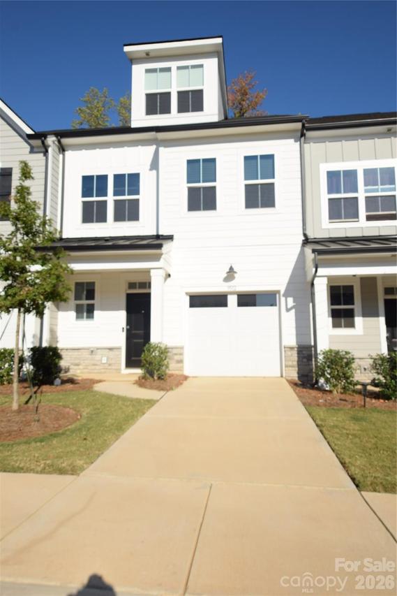 9512 Munsing Dr. #165, Charlotte, NC 28269