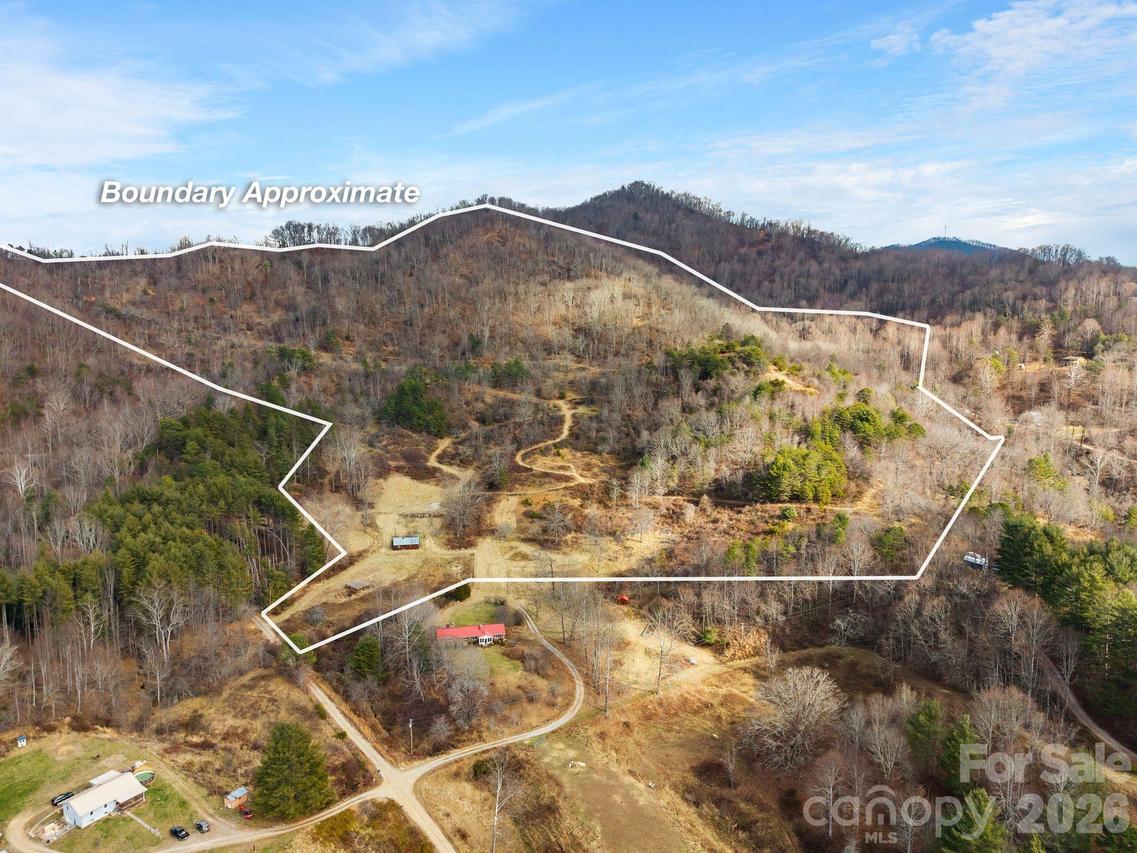 999 Wilson Dr., Canton, NC 28716