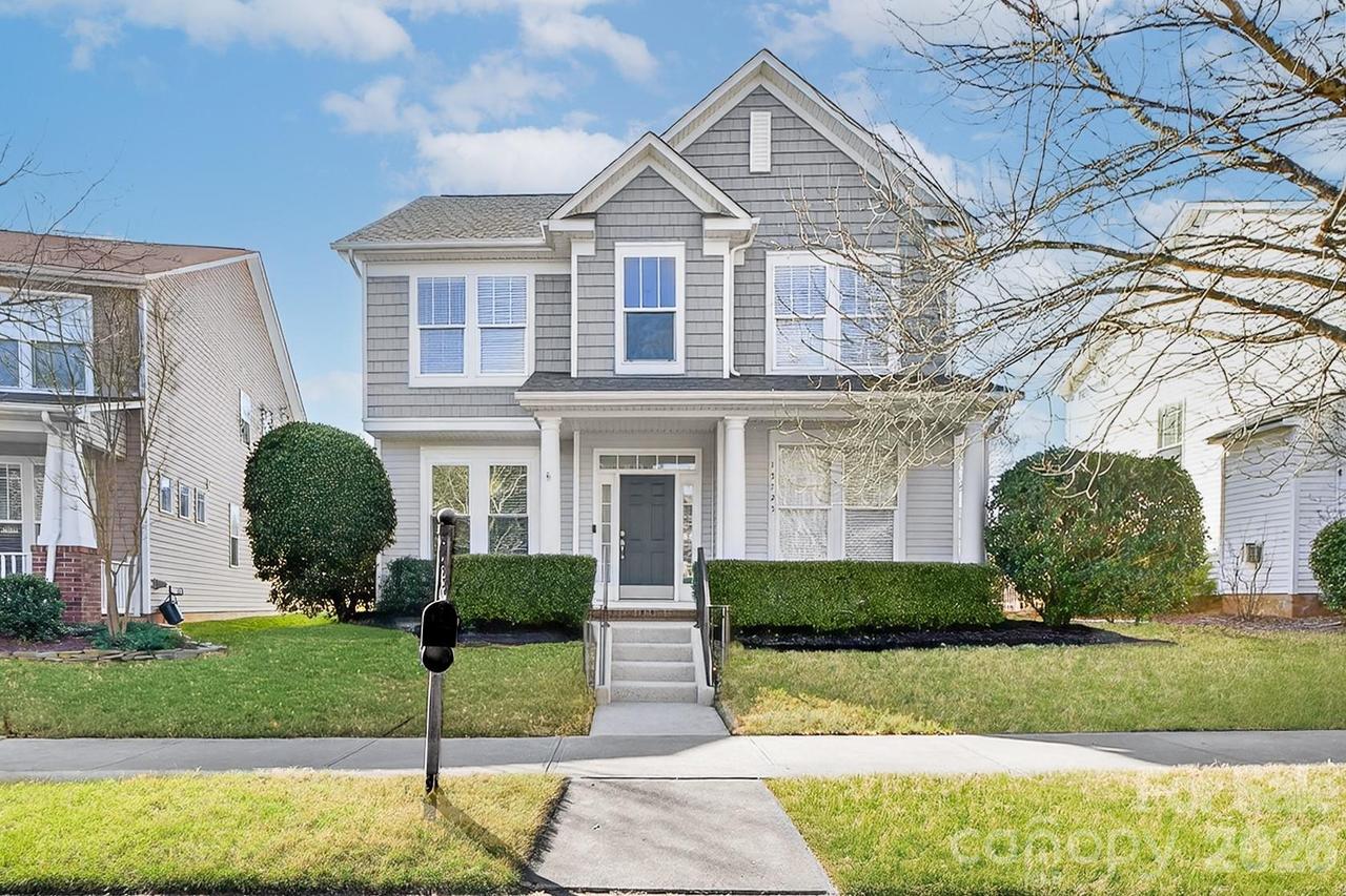 15725 Chipping Dr., Huntersville, NC 28078