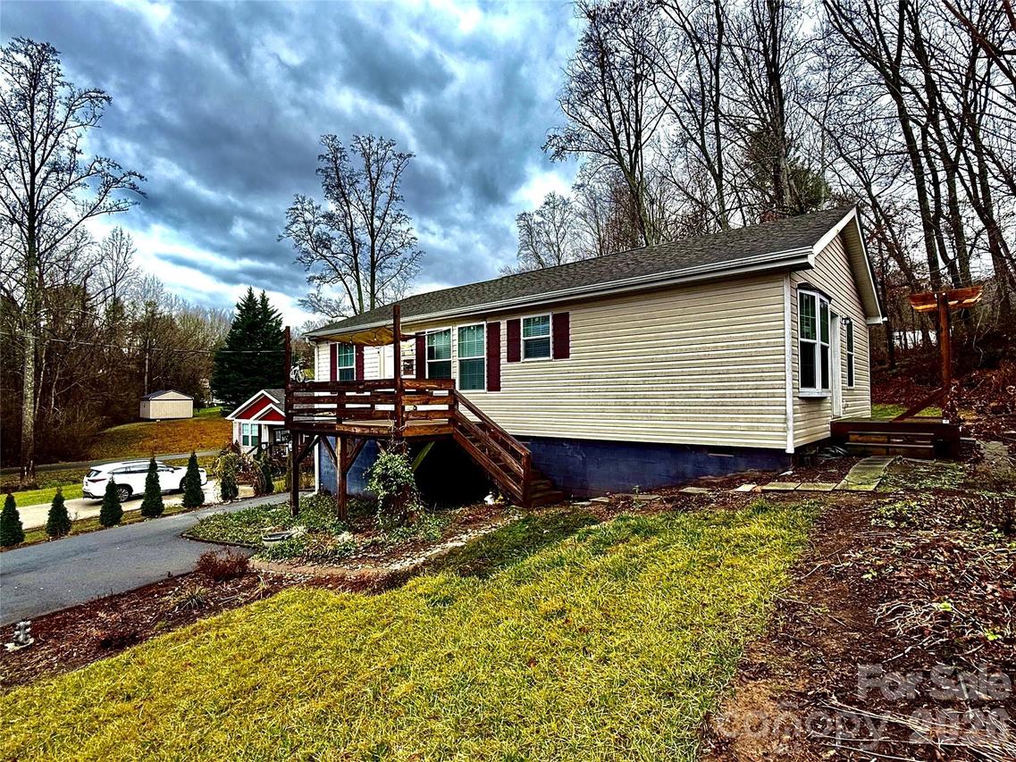 11 Pisgah View Rd., Asheville, NC 28806