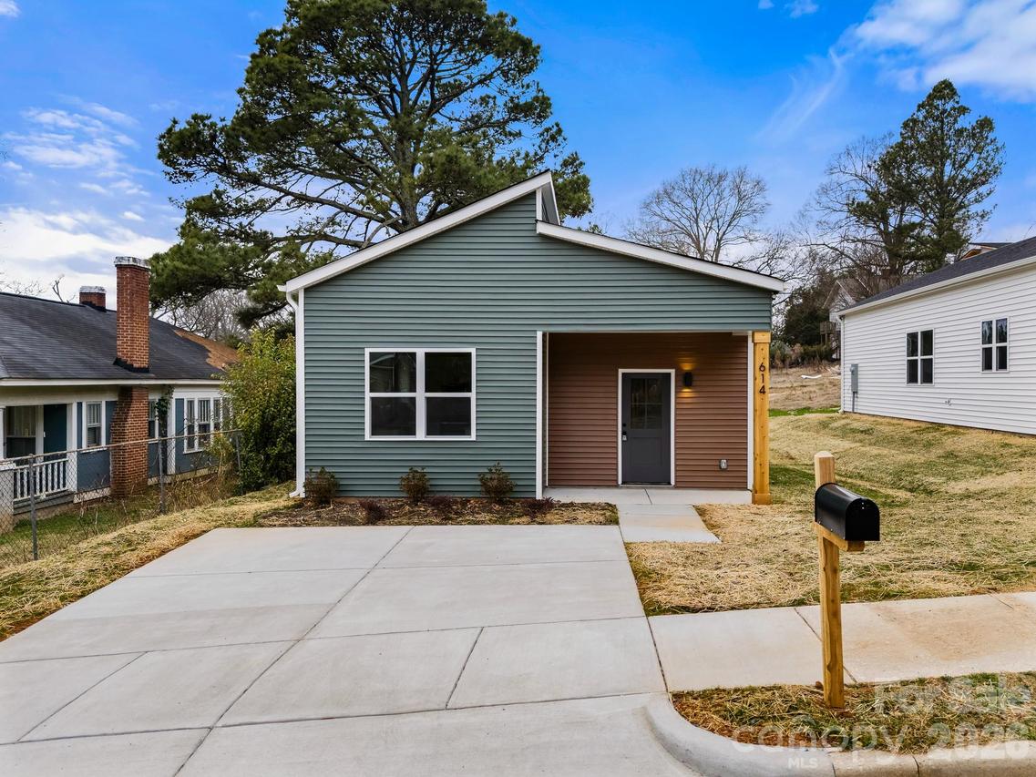 614 S 4th St., Albemarle, NC 28001